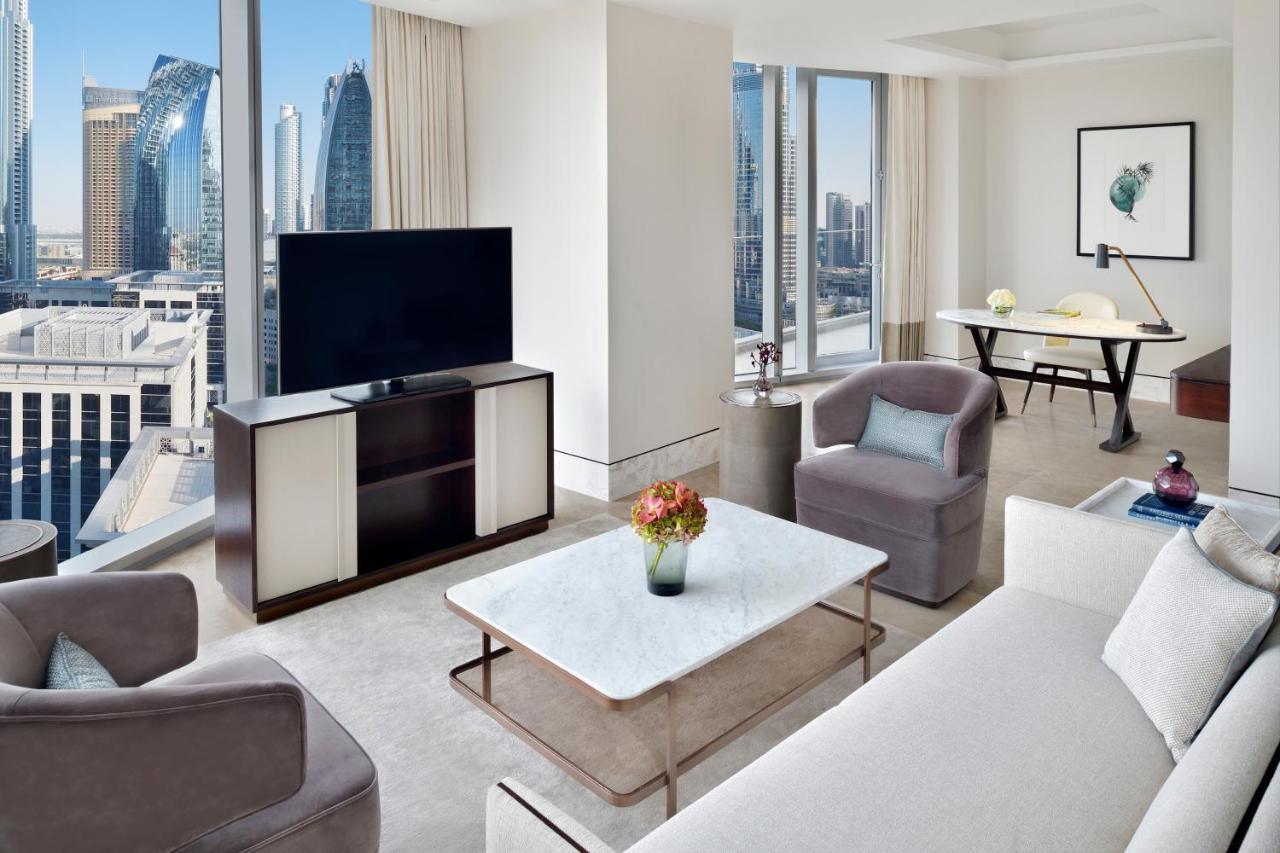 Hotel Address Sky View, Downtown 5*