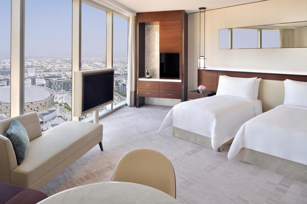 Address Sky View, Downtown Hotel